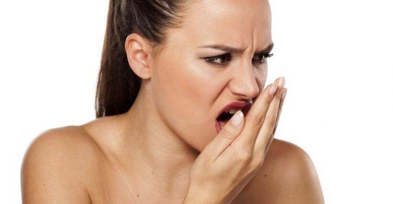 Ağız kokusuna doğal çözümler