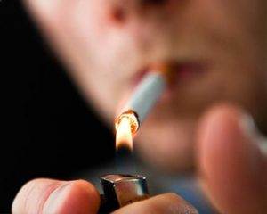 Diş eti iltihabı neden olur