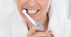 Elektrikli Diş Fırçası Daha İyi Temizler mi