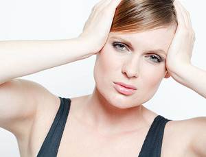 Kronik baş ağrısı belirtileri